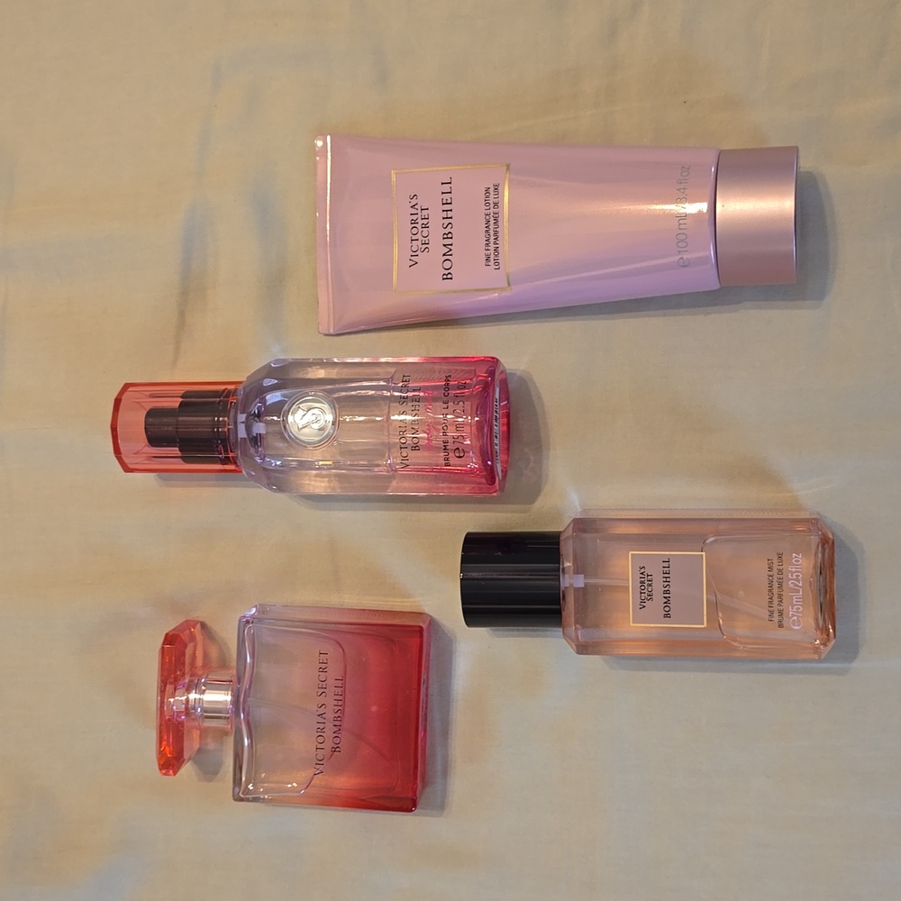 Victoria's Secret Bombshell